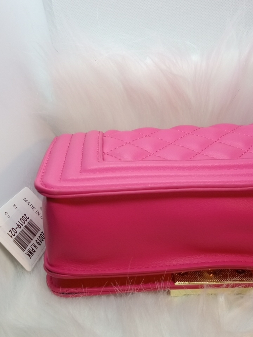 HOT PINK QUITED SMALL SHOULDER BAG - Picture 9 of 13